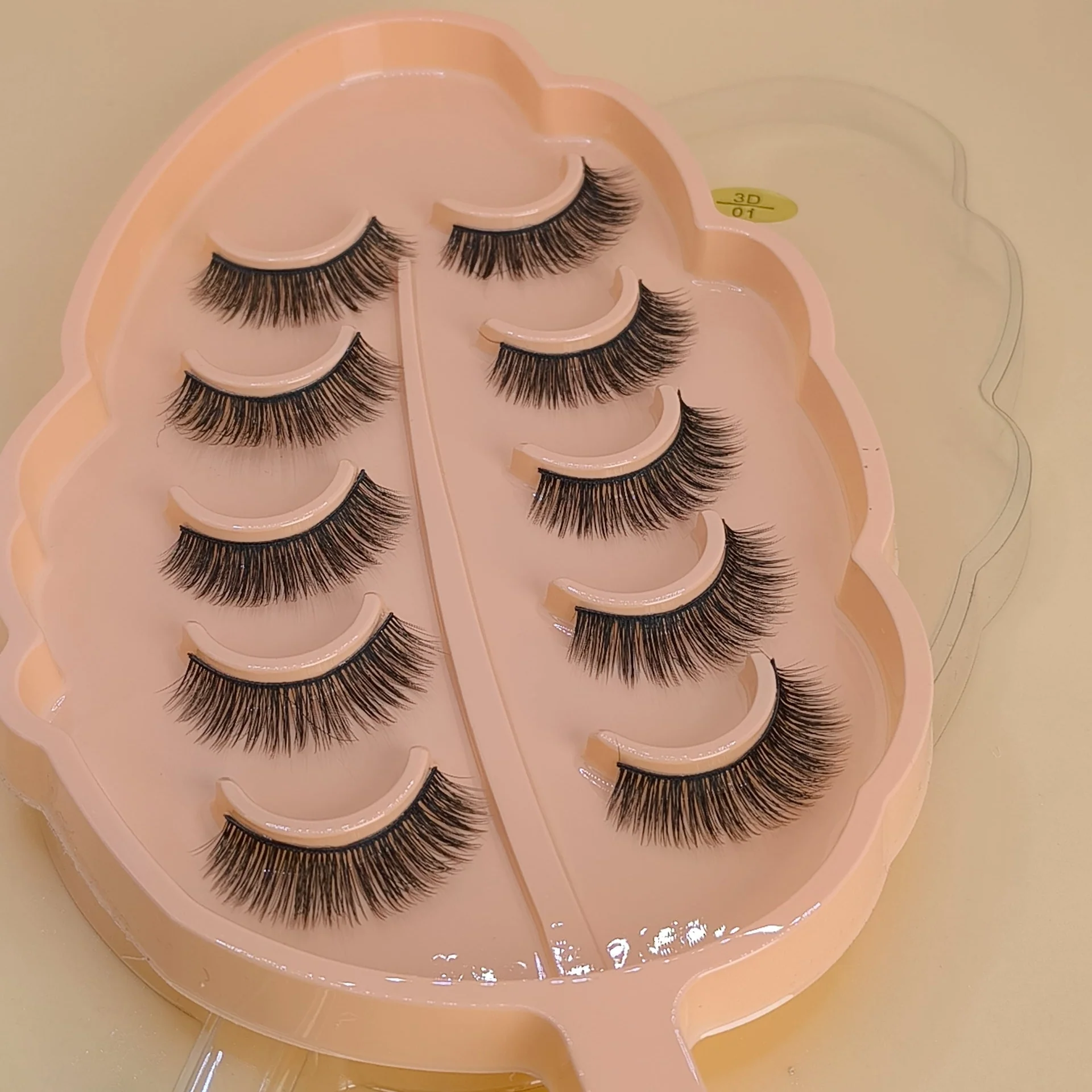 5 Pairs 3D Eyelashes - Image 4
