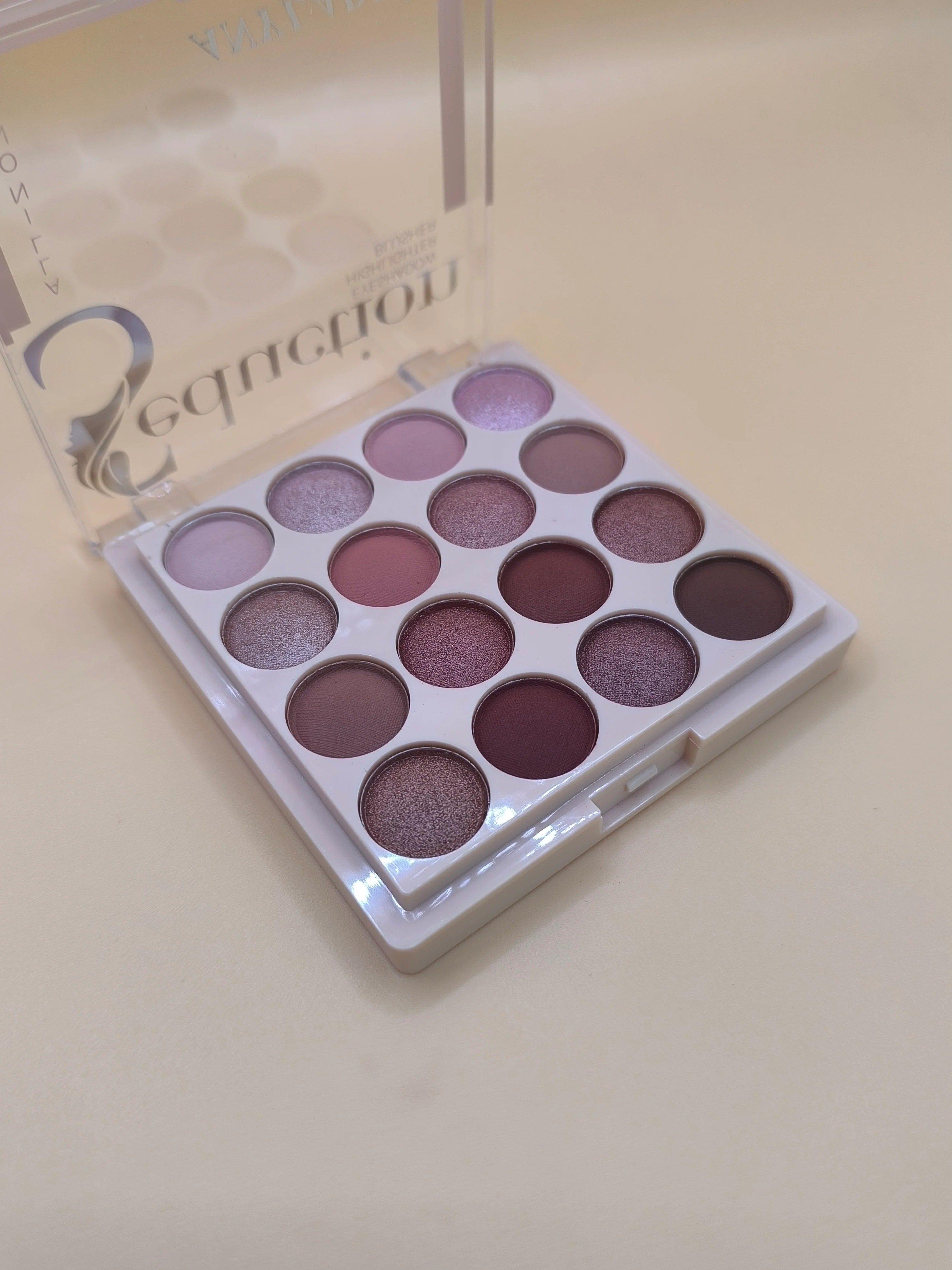 ANYLADY  All in One Makeup Palette - Image 6