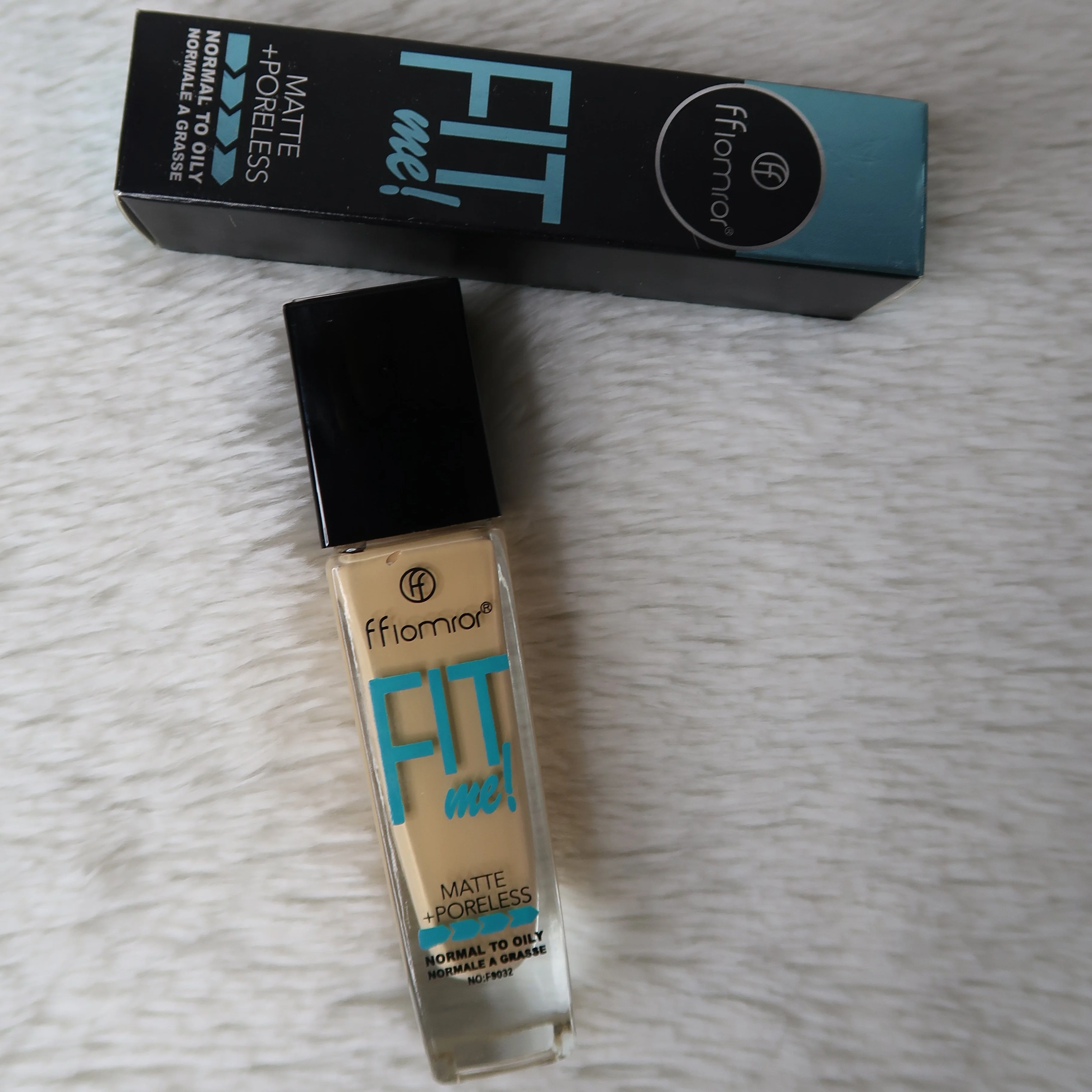 Fit Me Matte & Poreless Liquid Foundation - Image 2