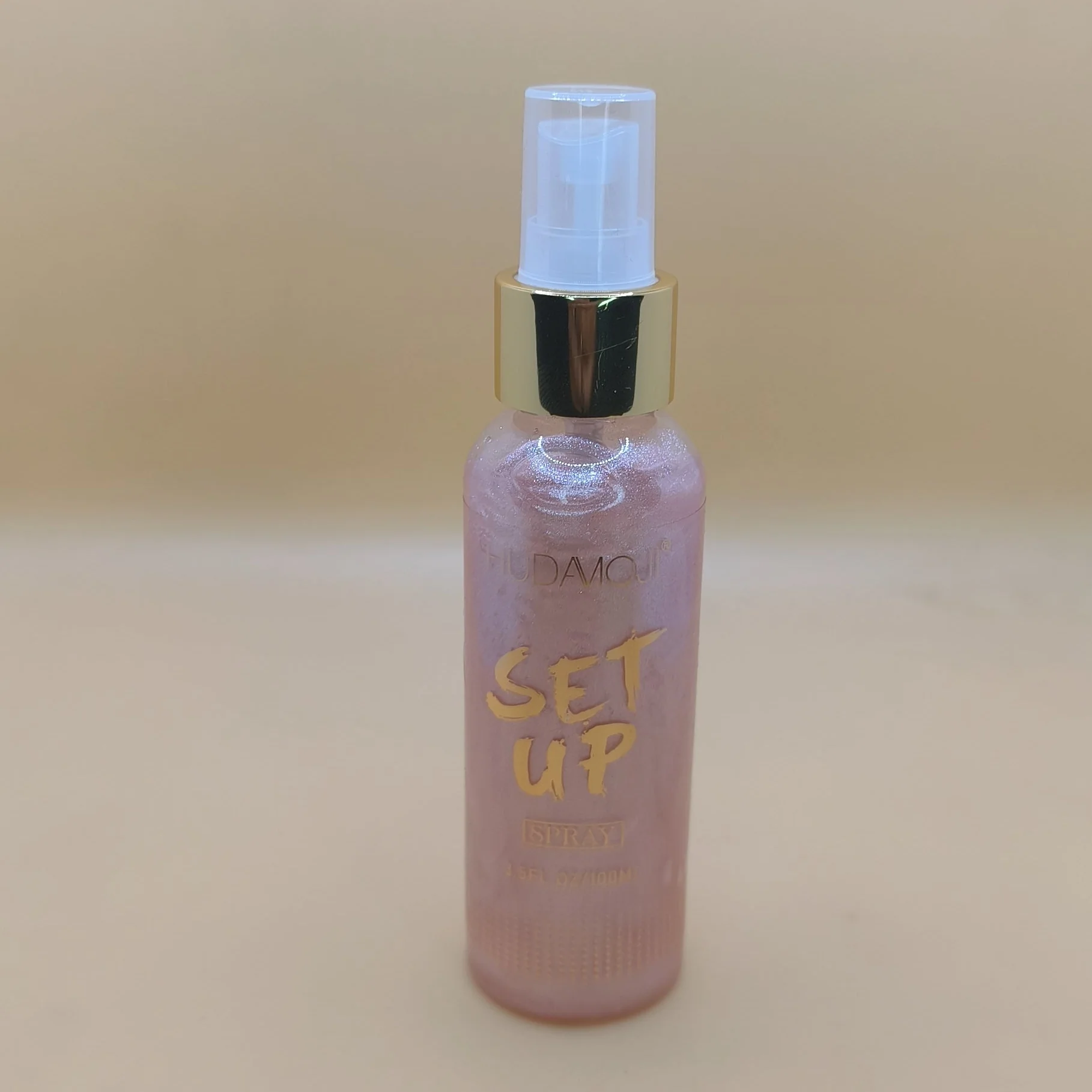 Huda Moji Shimmer & Highlighter Spray - Image 6