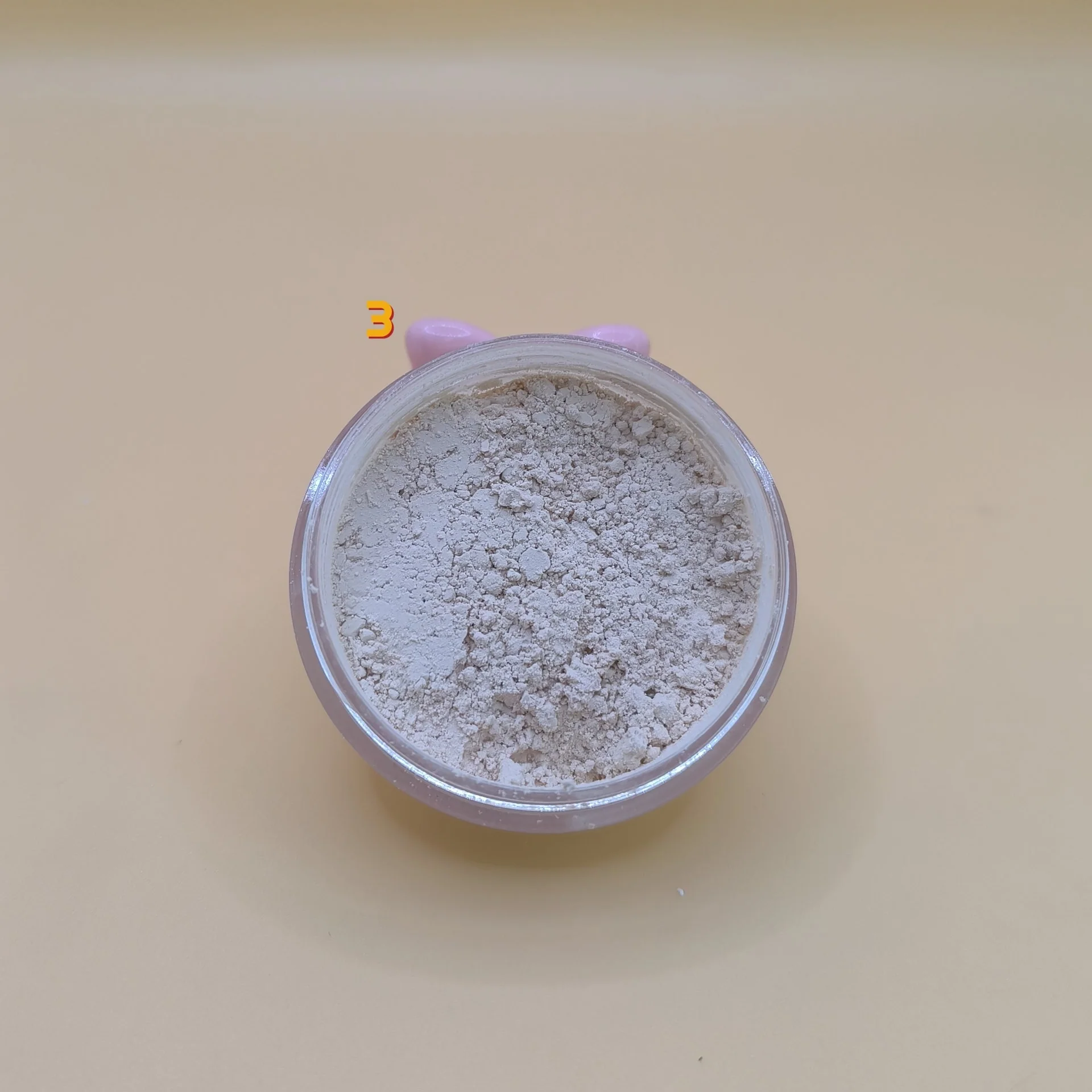 HudaMoji Loose Powder - Image 6