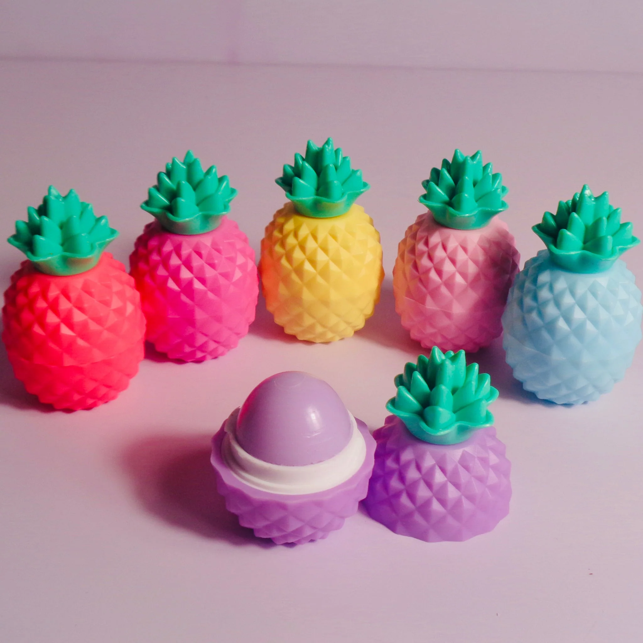 Huxia Beauty  PineApple Lip Balm