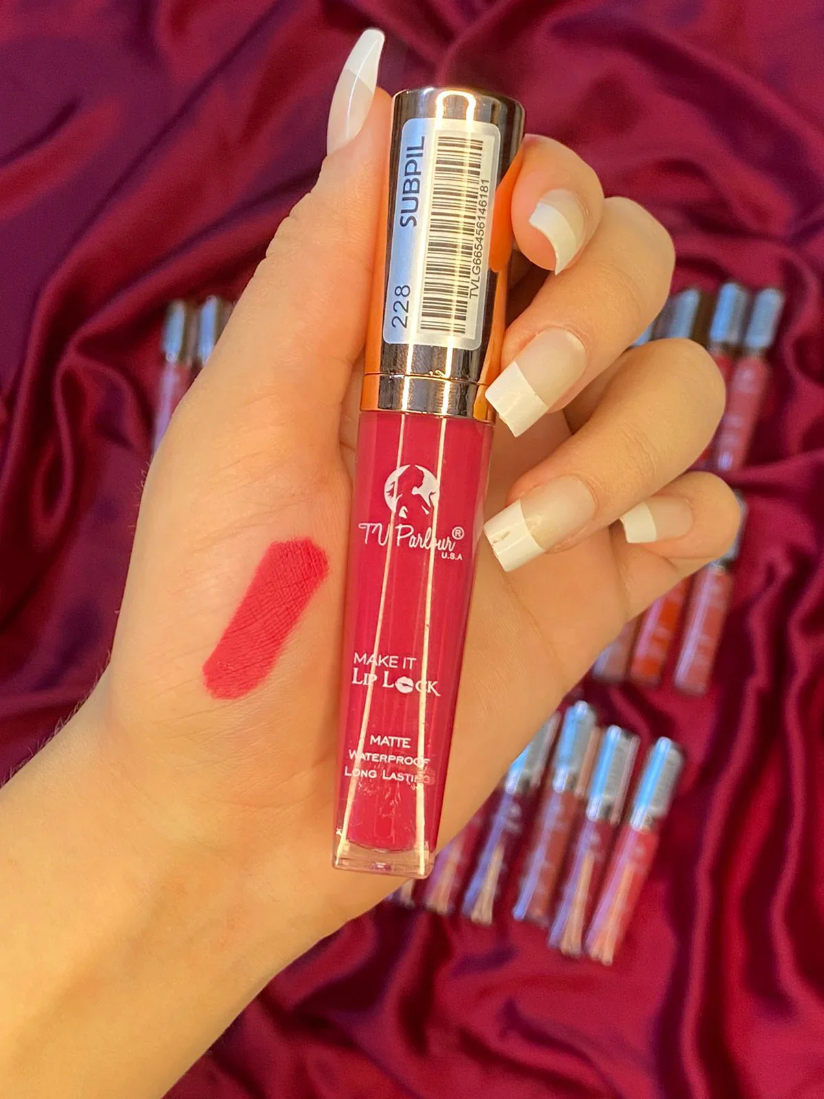 Lip Lock Lip Glose (1 piece) - Image 29
