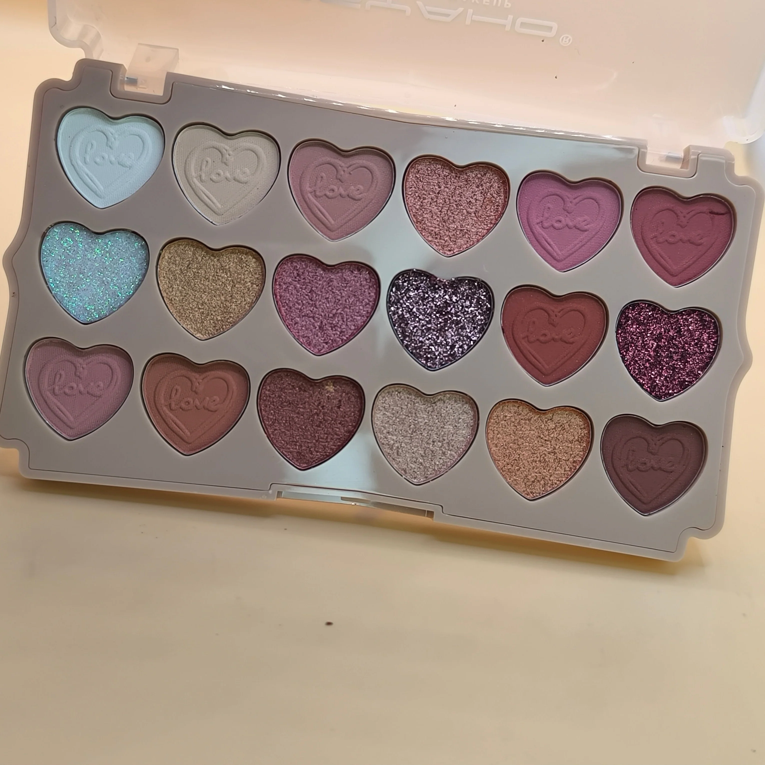 Msyaho Eyeshadow palette - Image 5