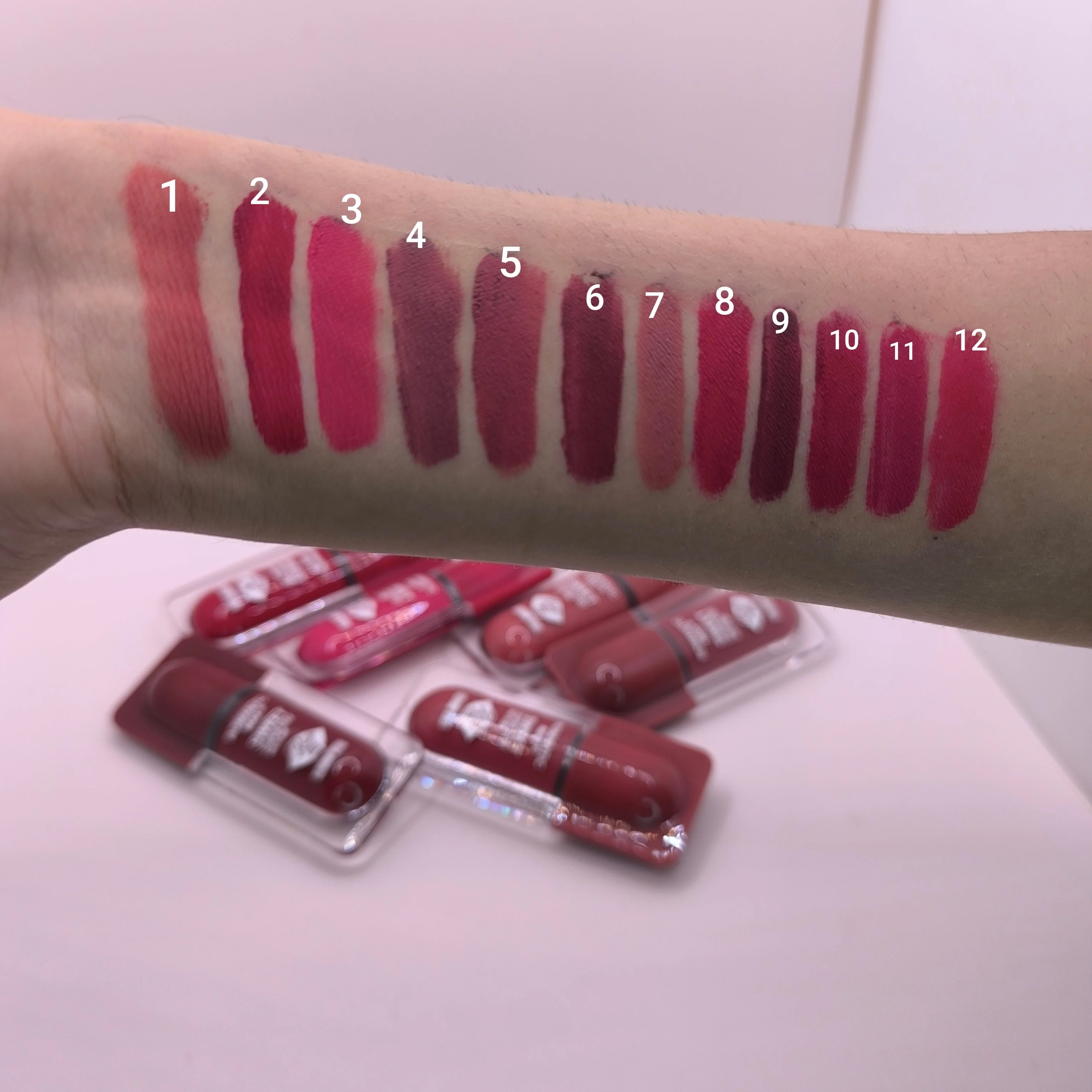 Romantic May Matte Lip-gloss - Image 3