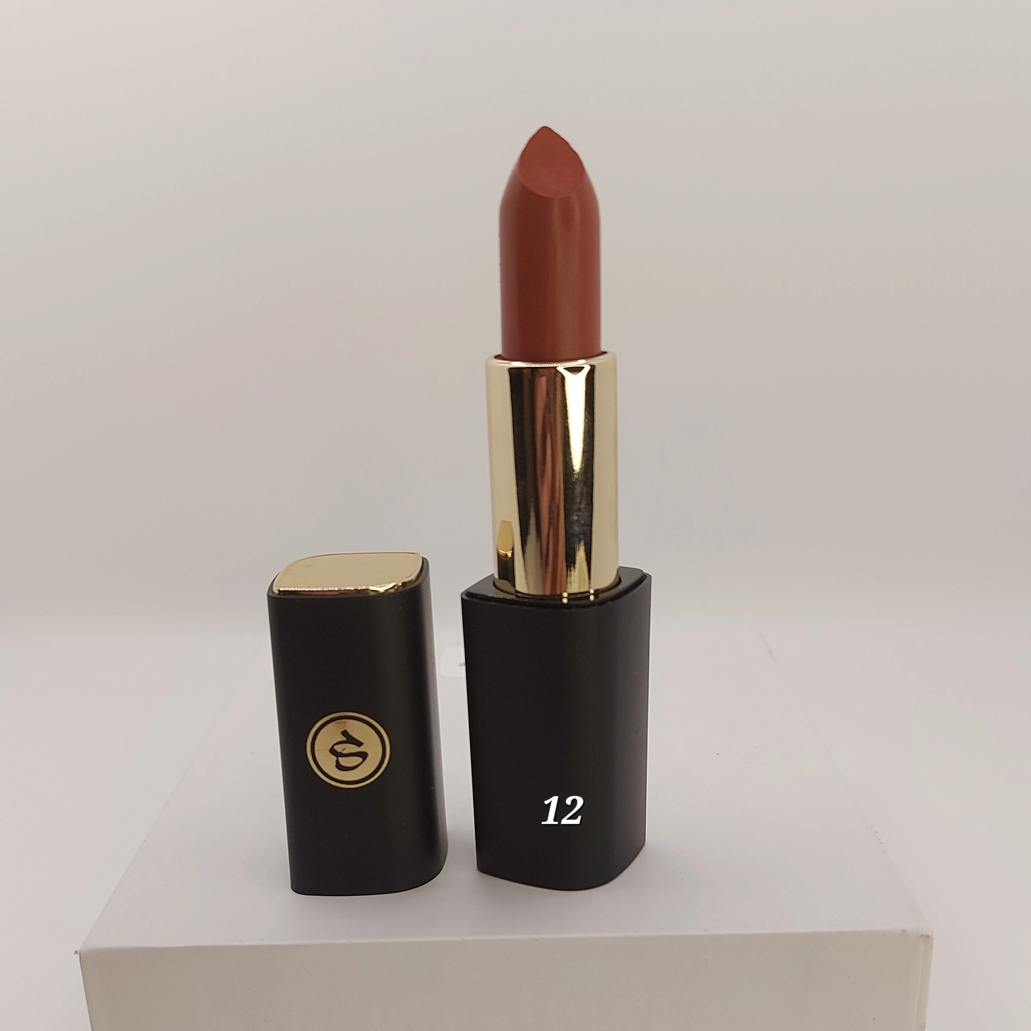 Spenny Matte Lipstick - Image 4